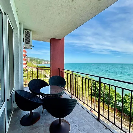 Sea View Panorama Apartment *
